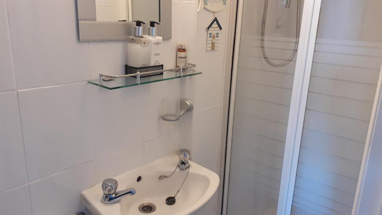 Marjune Guest house 3*